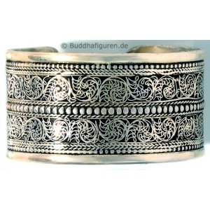 Bracelet (bangle)  3 - width ca. 38 mm