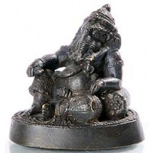 Ganesh sitting Statue 4,5 cm 2